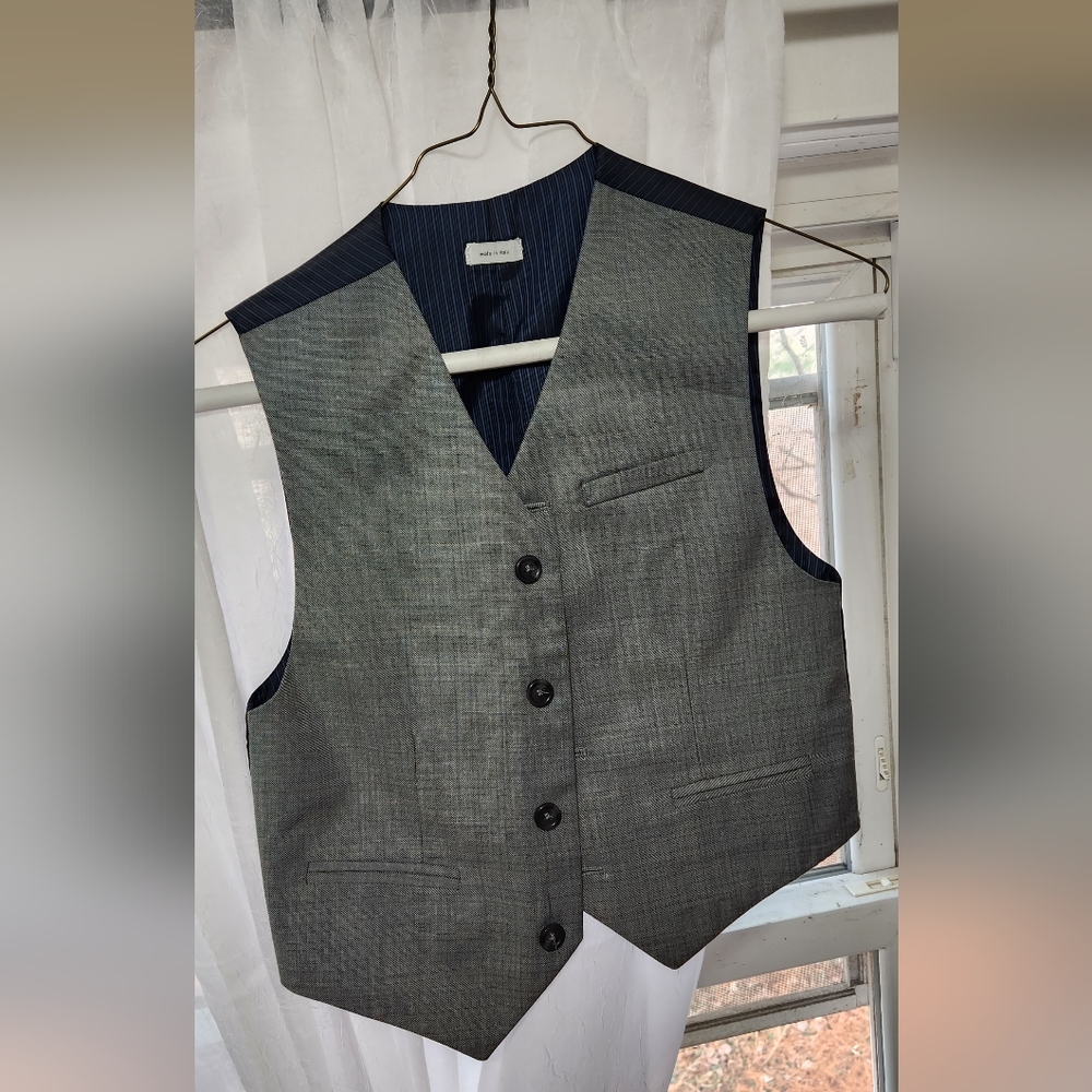 Calvin Klein boys vest